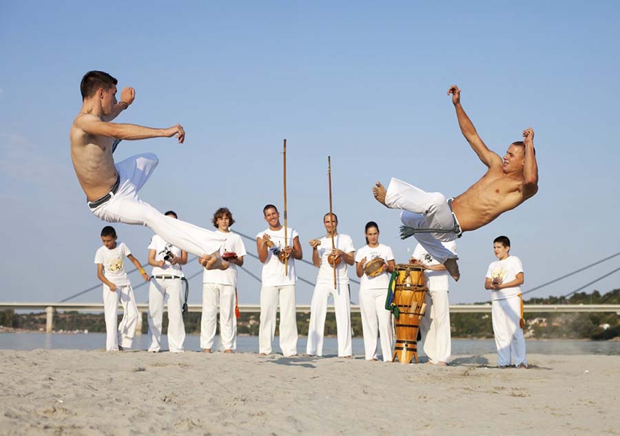 Môn võ Capoeira - Điệu nhảy của các chiến binh Brazil