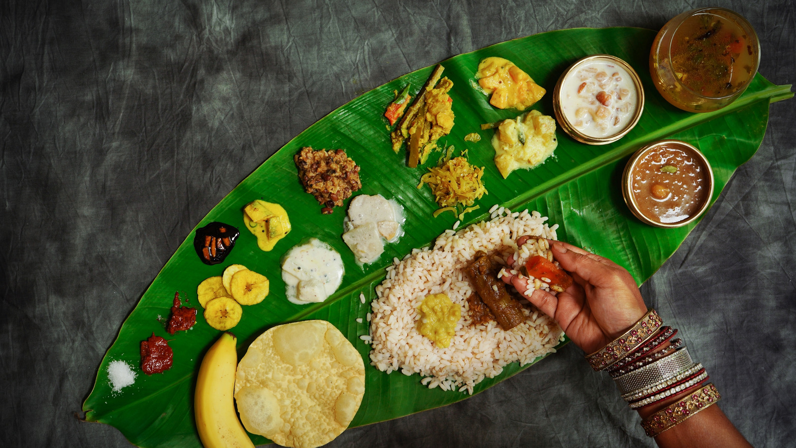 Ăn bốc - Nét văn hóa đặc sắc của người Ấn Độ