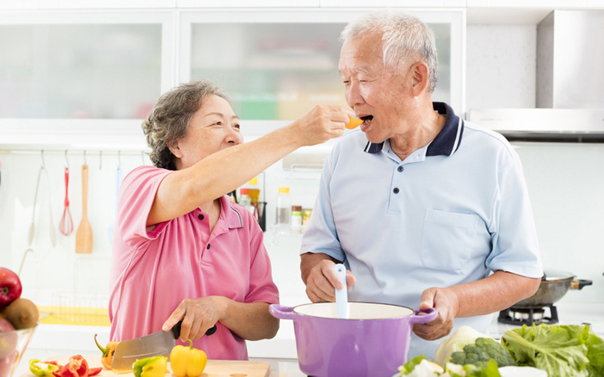 Nguyên tắc dinh dưỡng khi chăm sóc người cao tuổi