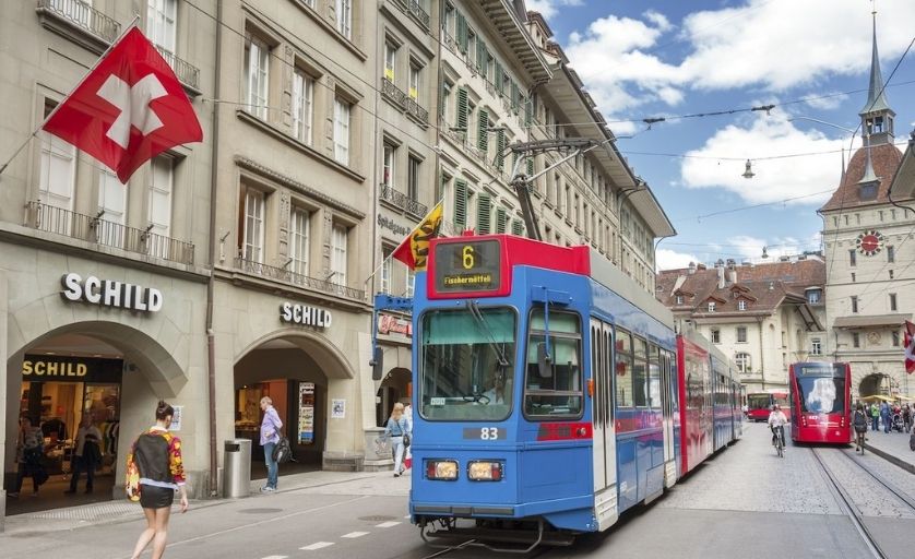 Thụy Sĩ chính là địa điểm du lịch hàng đầu được nhiều du học sinh khao khát